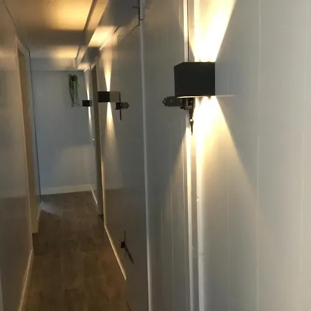 Alojamento de Acomodação e Pequeno-almoço Alkmaars Toppunt Xl